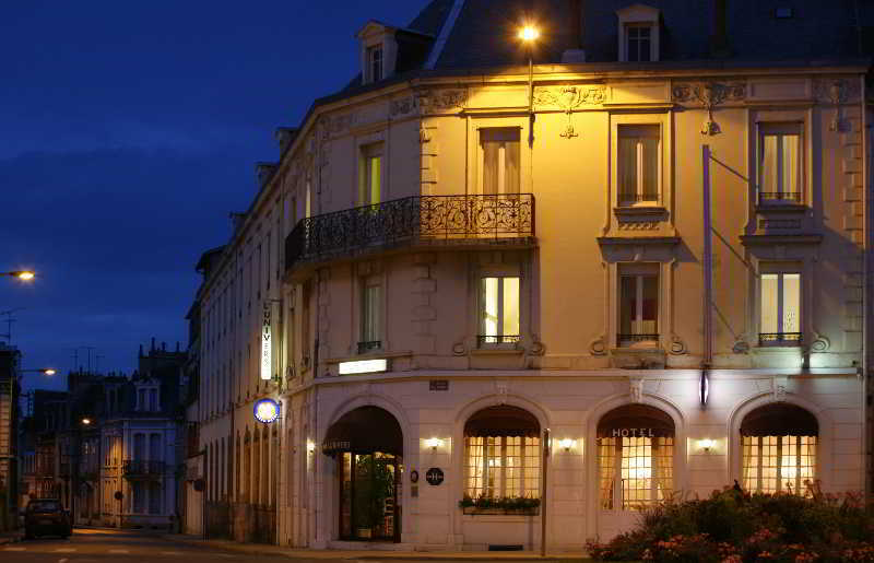 The Originals Boutique, Hotel De L'Univers, Montlucon Exterior photo